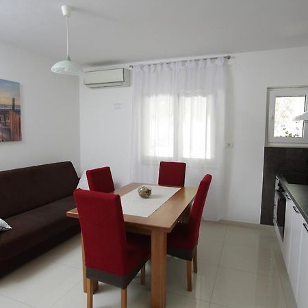 Apartman Luka Split Bagian luar foto