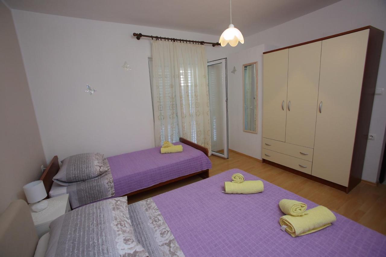 Apartman Luka Split Bagian luar foto