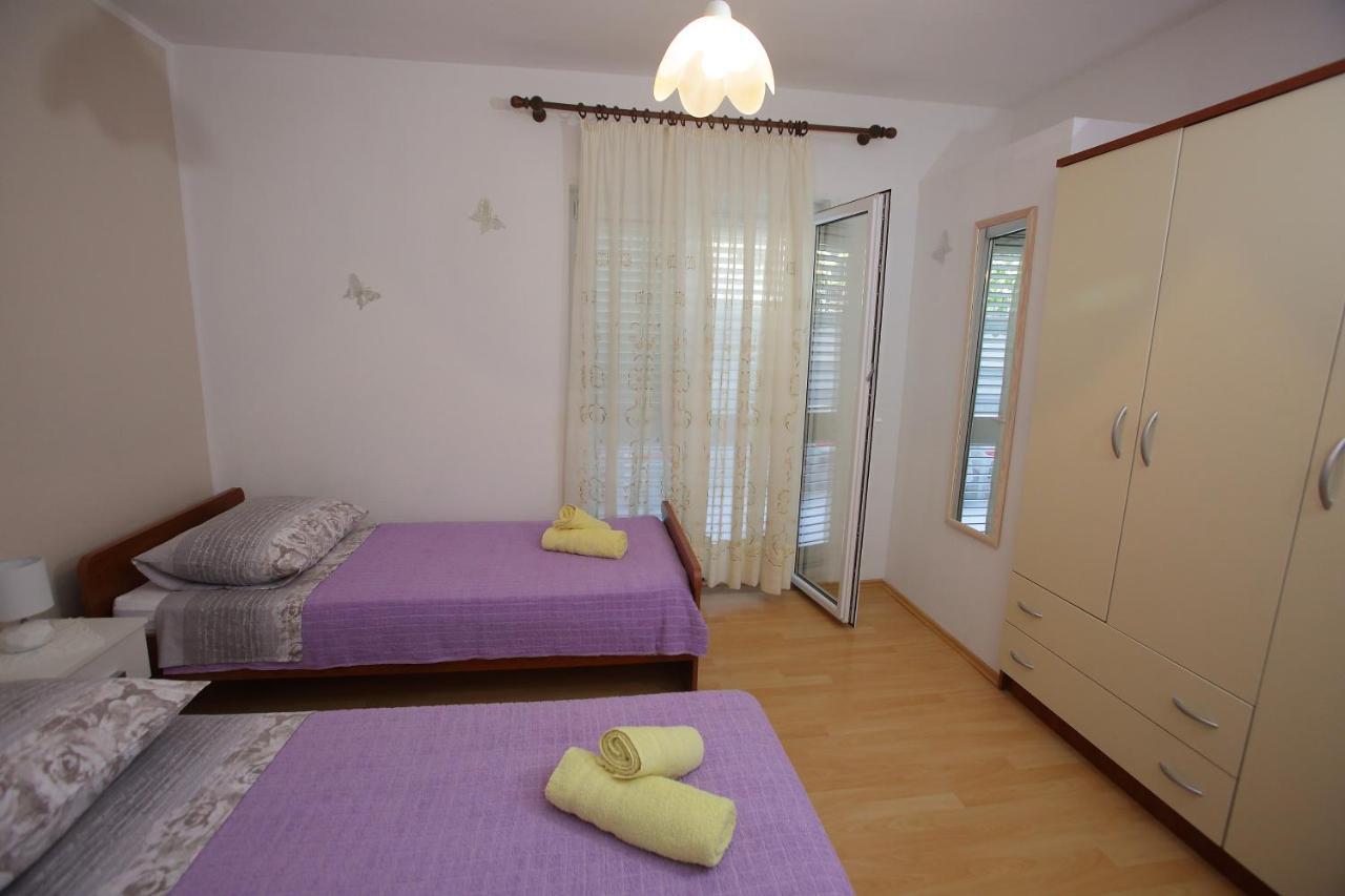 Apartman Luka Split Bagian luar foto