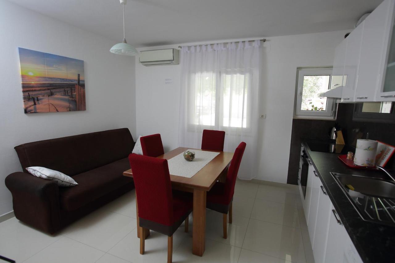 Apartman Luka Split Bagian luar foto