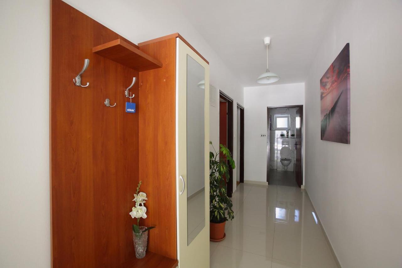 Apartman Luka Split Bagian luar foto
