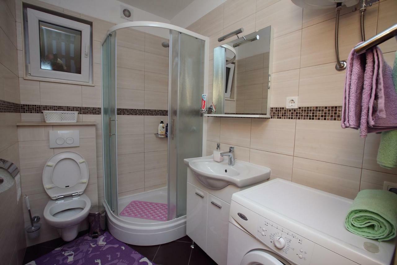 Apartman Luka Split Bagian luar foto