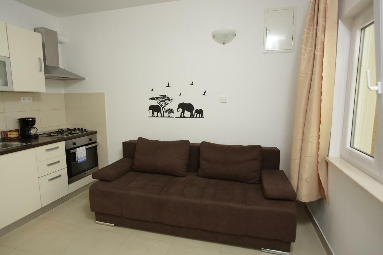 Apartman Luka Split Bagian luar foto